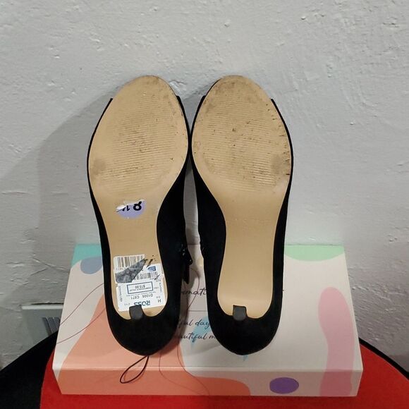 Marc Fisher Peep Toe Heeled Ankle Boots in Black Size 8.5 - Picture 13 of 14